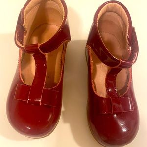 Red patent girls dress shoe